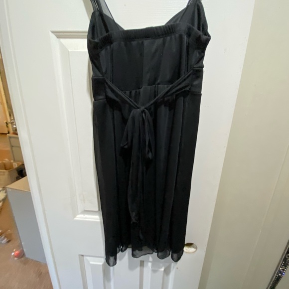 black dress - Picture 12 of 12